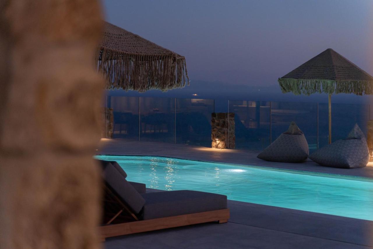 Makani Suites 阿诺梅拉 外观 照片